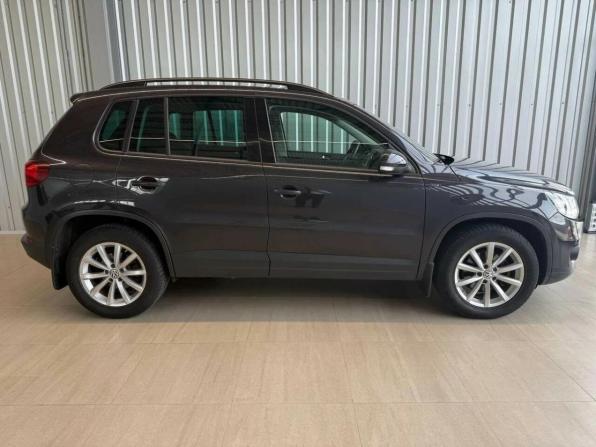 Volkswagen Tiguan I Рестайлинг с пробегом 2015 года, цена 1 499 000 рублей, 209000 км, внедорожник, Автокод Объявления