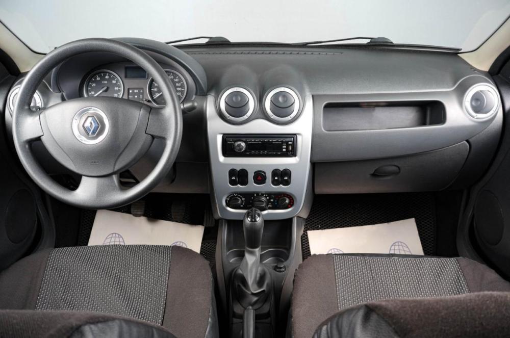 Renault Logan I Рестайлинг Тюмень  - изображение 13