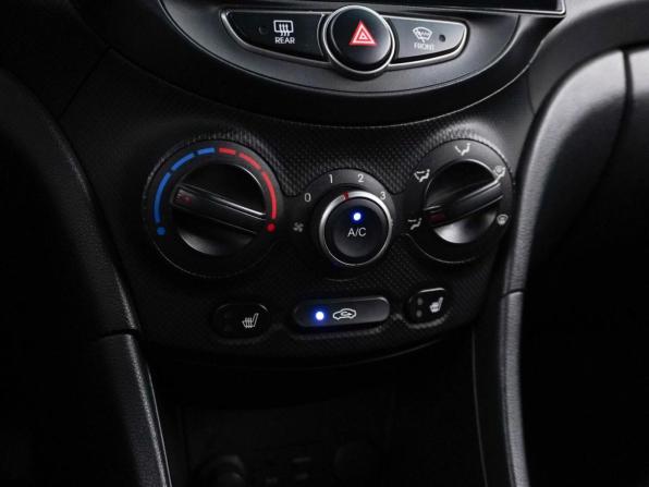 Hyundai Solaris I Рестайлинг с пробегом 2015 года, цена 829 236 рублей, 202877 км, седан, Автокод Объявления