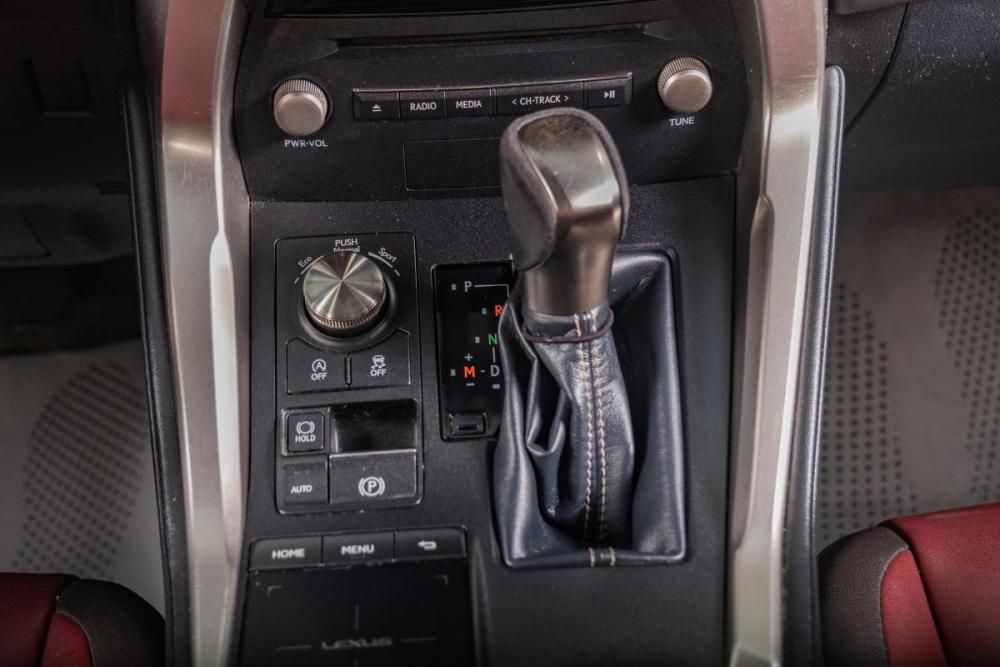 Lexus NX I Рестайлинг Томск  - изображение 17