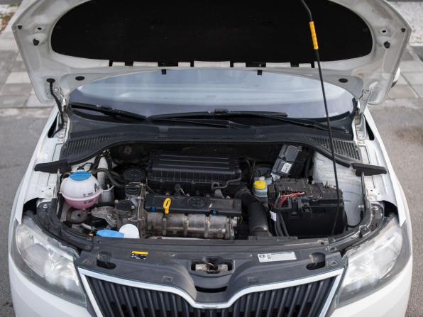 Skoda Rapid I с пробегом 2014 года, цена 830 000 рублей, 231159 км, лифтбек, Автокод Объявления