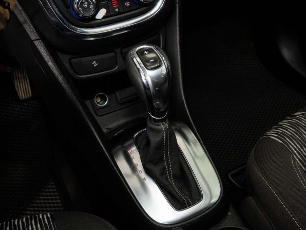 Opel Mokka I с пробегом 2013 года, цена 1 048 000 рублей, 190000 км, внедорожник, Автокод Объявления