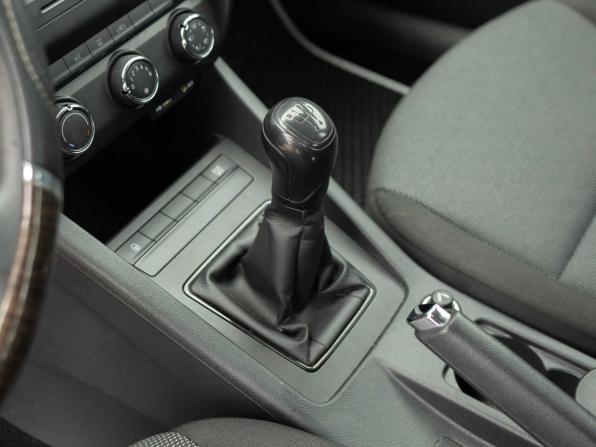 Skoda Octavia III (A7) с пробегом 2015 года, цена 930 000 рублей, 171149 км, лифтбек, Автокод Объявления