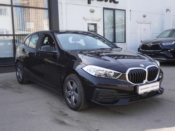 BMW 1 серии III (F40) с пробегом 2020 года, цена 2 537 000 рублей, 59651 км, хэтчбек, Автокод Объявления