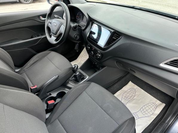 Hyundai Solaris II с пробегом 2019 года, цена 1 250 000 рублей, 147000 км, седан, Автокод Объявления