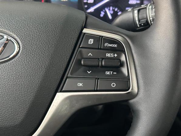 Hyundai Solaris II Рестайлинг с пробегом 2021 года, цена 1 350 000 рублей, 140570 км, седан, Автокод Объявления