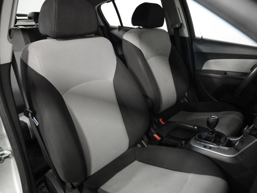 Chevrolet Cruze I Рестайлинг Санкт-Петербург  - изображение 19