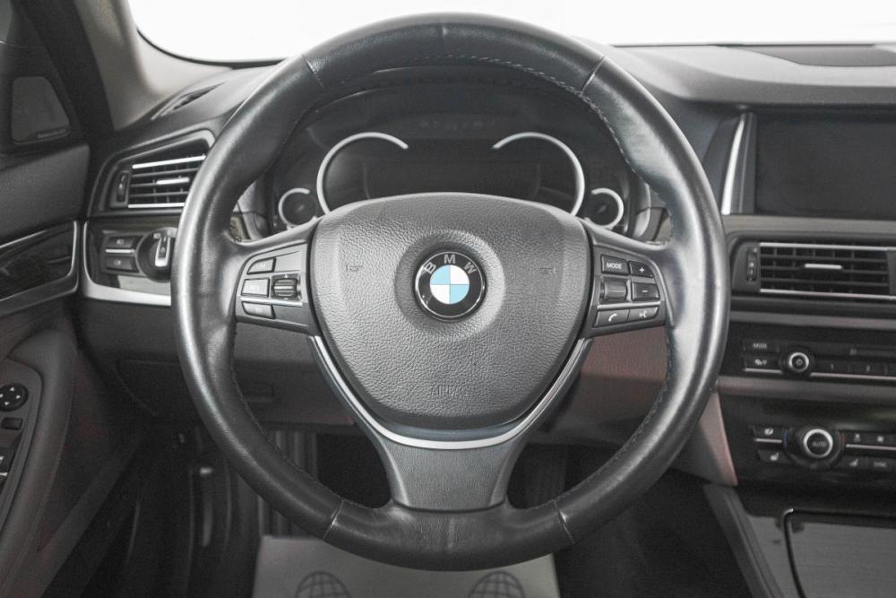 BMW 5 серии VI (F10/F11/F07) Рестайлинг Кемерово  - изображение 16