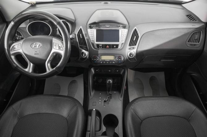 Hyundai ix35 I Рестайлинг с пробегом 2013 года, цена 1 499 000 рублей, 132000 км, внедорожник, Автокод Объявления