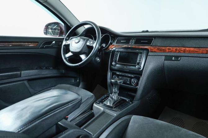Skoda Superb II с пробегом 2010 года, цена 1 099 000 рублей, 216000 км, лифтбек, Автокод Объявления