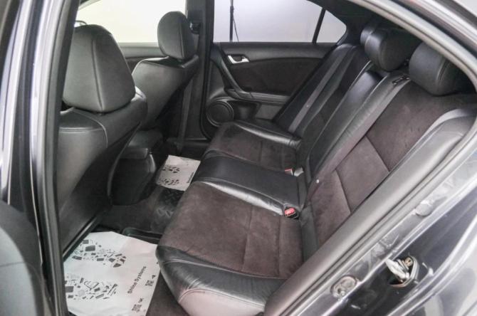 Honda Accord VIII Рестайлинг с пробегом 2012 года, цена 1 729 000 рублей, 218000 км, седан, Автокод Объявления