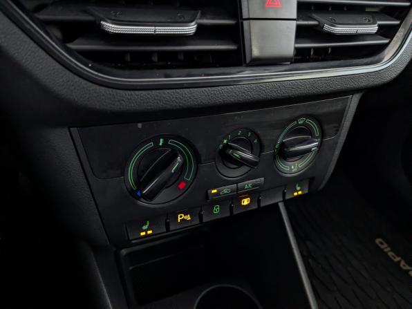 Skoda Rapid II с пробегом 2021 года, цена 1 300 000 рублей, 172469 км, лифтбек, Автокод Объявления