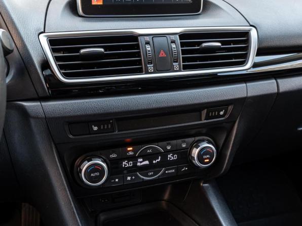 Mazda 3 III (BM) с пробегом 2014 года, цена 1 380 000 рублей, 110586 км, седан, Автокод Объявления