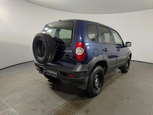Chevrolet Niva I Рестайлинг с пробегом 2017 года, цена 590 000 рублей, 121481 км, внедорожник, Автокод Объявления
