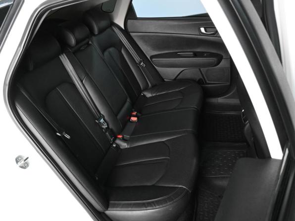 Kia Optima IV Рестайлинг с пробегом 2019 года, цена 1 990 000 рублей, 146531 км, седан, Автокод Объявления