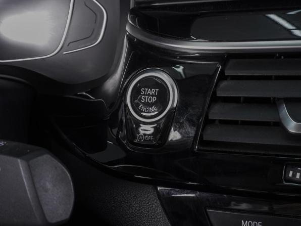 BMW 5 серии VII (G30/G31/G38) Рестайлинг с пробегом 2020 года, цена 4 462 500 рублей, 83961 км, седан, Автокод Объявления