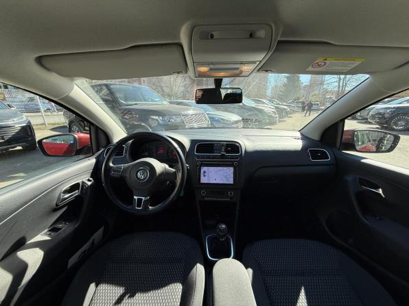 Volkswagen Polo V с пробегом 2013 года, цена 749 000 рублей, 110200 км, седан, Автокод Объявления