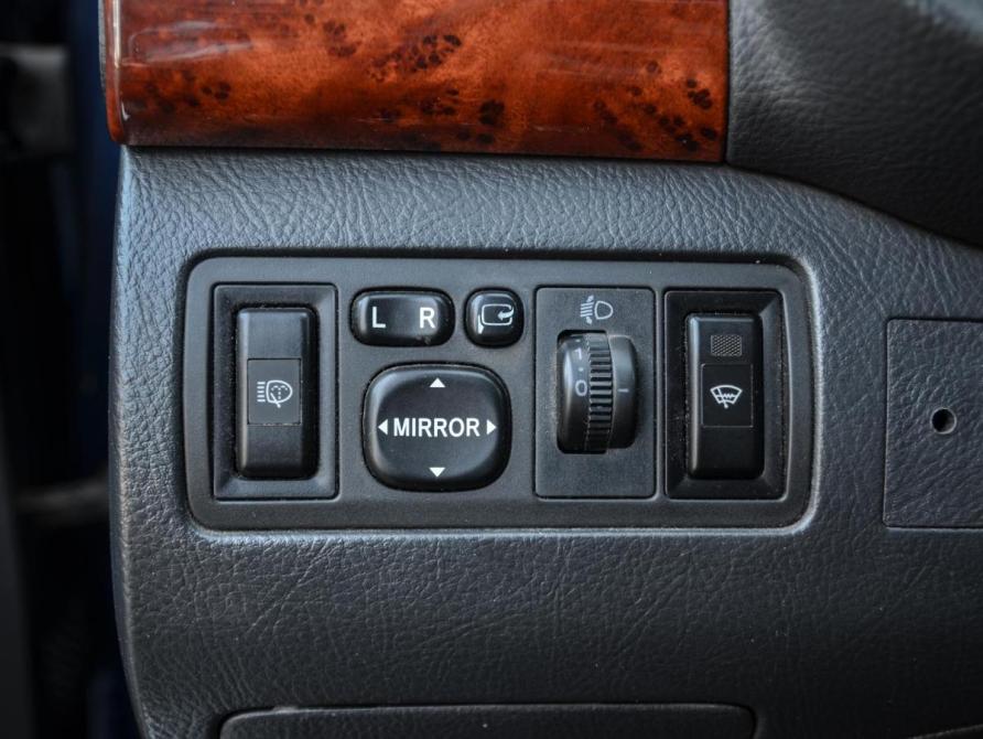 Toyota Avensis II Курган  - изображение 16