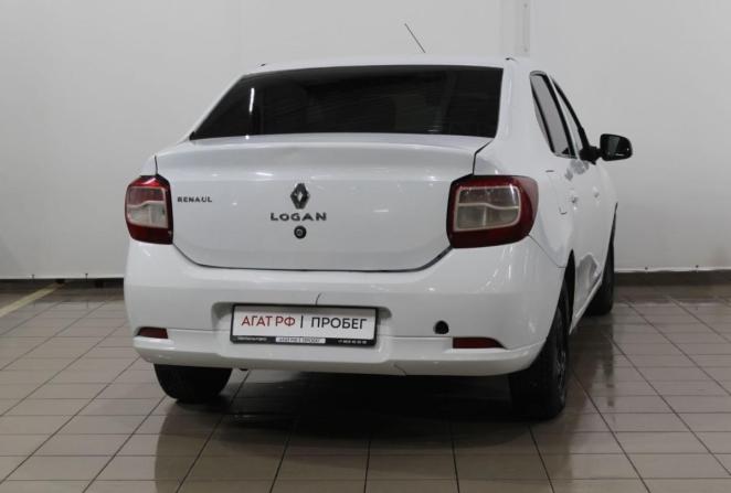 Renault Logan II с пробегом 2017 года, цена 210 000 рублей, 385133 км, седан, Автокод Объявления