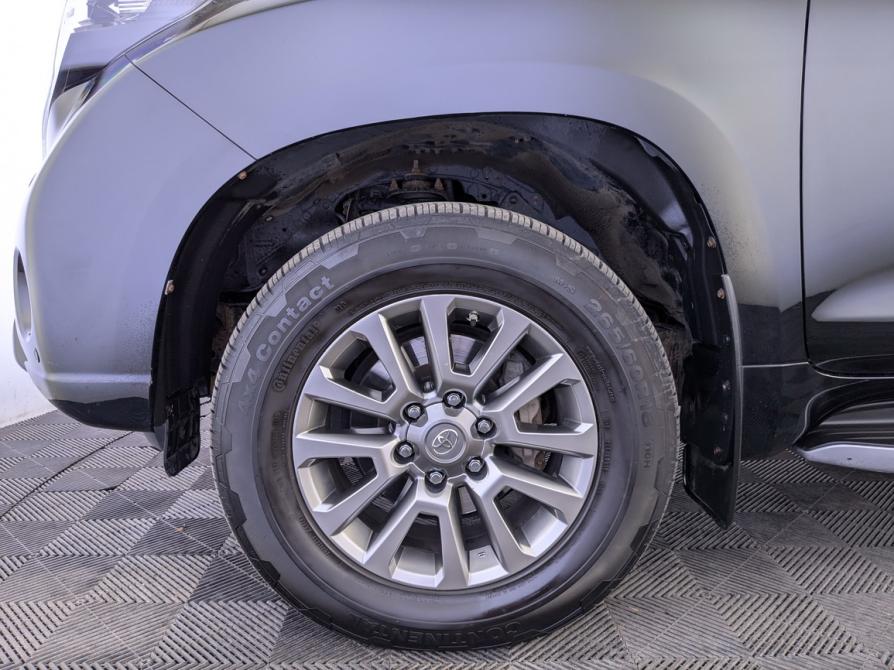 Toyota Land Cruiser Prado 150 Series Рестайлинг 1 Москва  - изображение 13