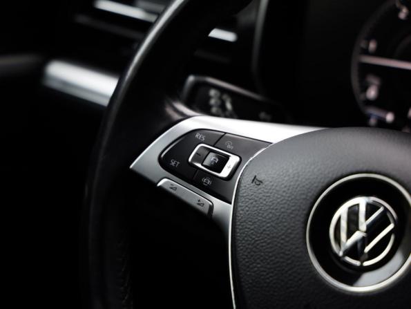 Volkswagen Touareg III с пробегом 2020 года, цена 4 499 000 рублей, 193881 км, внедорожник, Автокод Объявления