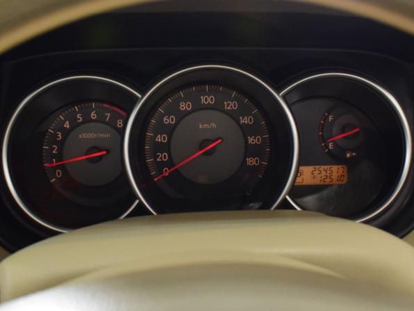 Nissan Tiida I с пробегом 2005 года, цена 499 995 рублей, 254492 км, хэтчбек, Автокод Объявления
