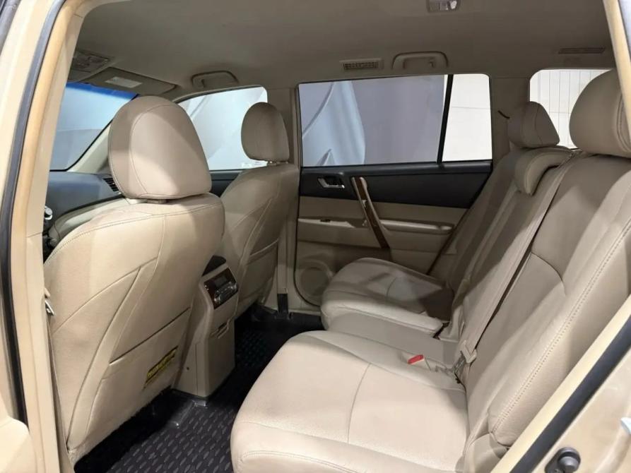 Toyota Highlander II (XU40) Рестайлинг Пермь  - изображение 11