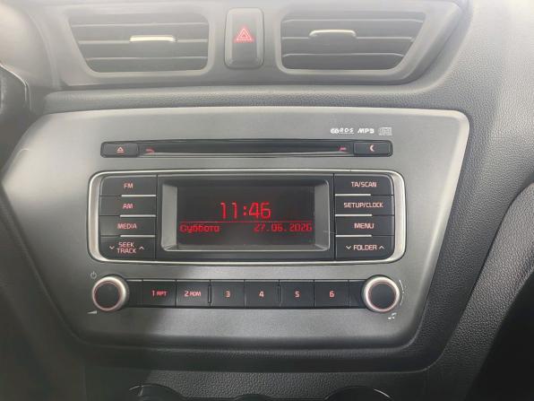 Kia Rio III Рестайлинг с пробегом 2017 года, цена 999 000 рублей, 131212 км, седан, Автокод Объявления