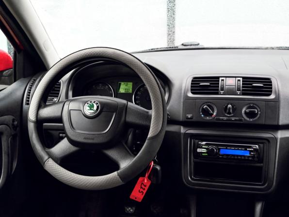 Skoda Fabia II Рестайлинг с пробегом 2010 года, цена 549 000 рублей, 118581 км, хэтчбек, Автокод Объявления