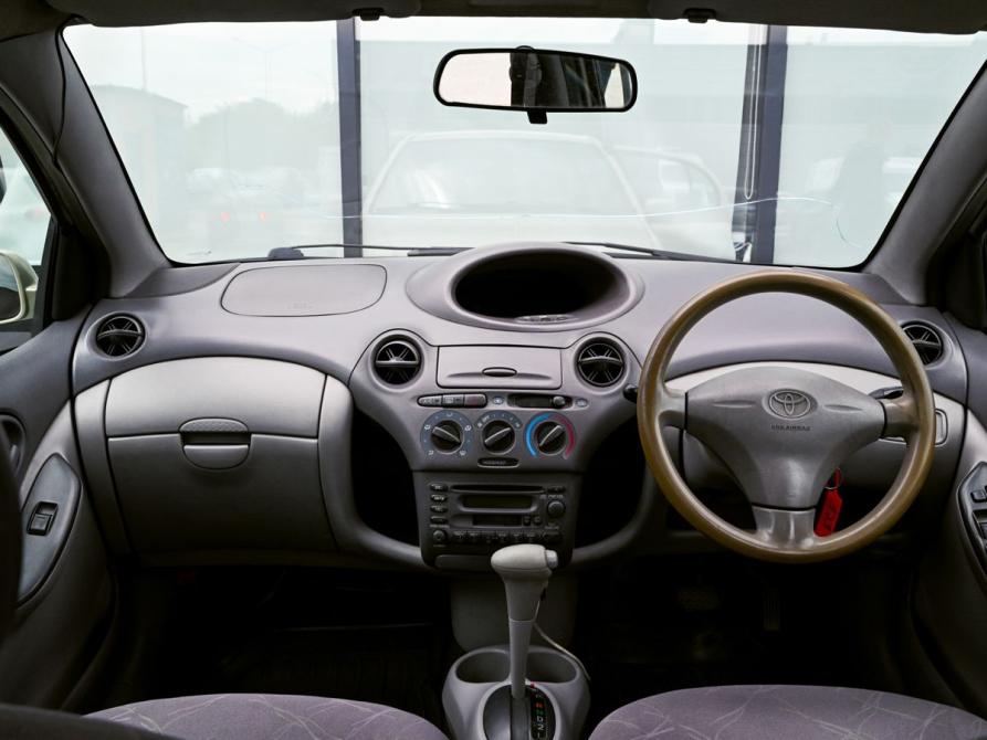 Toyota Platz Екатеринбург  - изображение 16