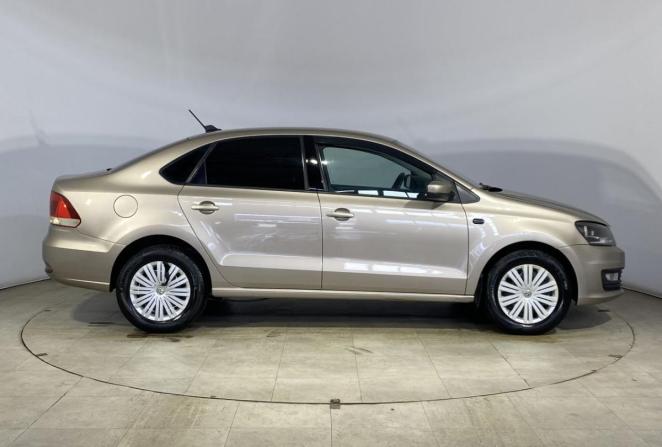 Volkswagen Polo V Рестайлинг с пробегом 2017 года, цена 1 050 000 рублей, 189306 км, седан, Автокод Объявления