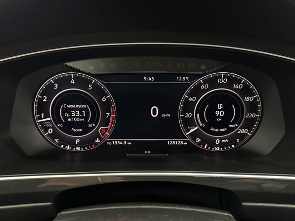 Volkswagen Tiguan II с пробегом 2018 года, цена 2 090 000 рублей, 128060 км, внедорожник, Автокод Объявления