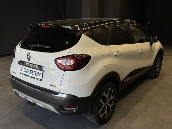 Renault Kaptur I с пробегом 2017 года, цена 1 355 000 рублей, 131008 км, внедорожник, Автокод Объявления