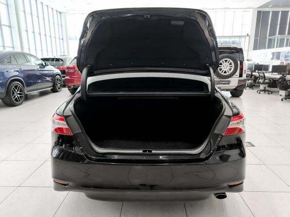 Toyota Camry VIII (XV70) с пробегом 2019 года, цена 2 650 000 рублей, 135456 км, седан, Автокод Объявления