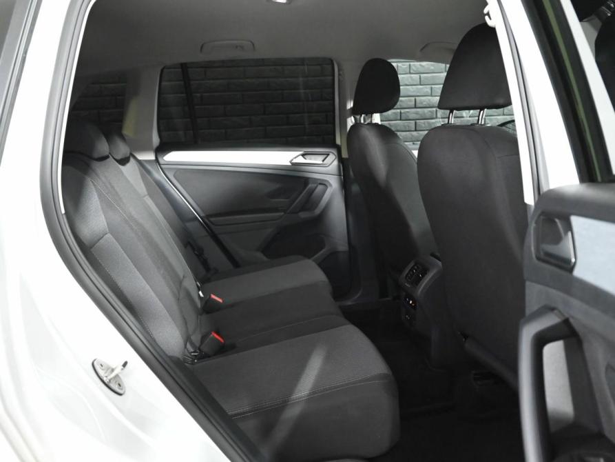 Volkswagen Tiguan II Рестайлинг Екатеринбург  - изображение 16