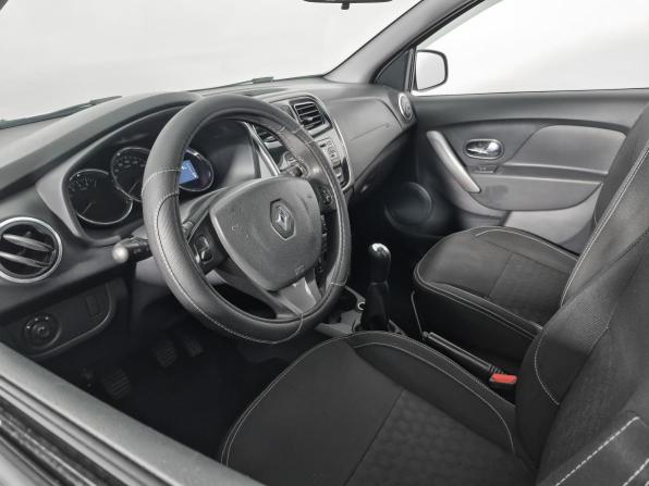 Renault Sandero II с пробегом 2016 года, цена 794 000 рублей, 161429 км, хэтчбек, Автокод Объявления