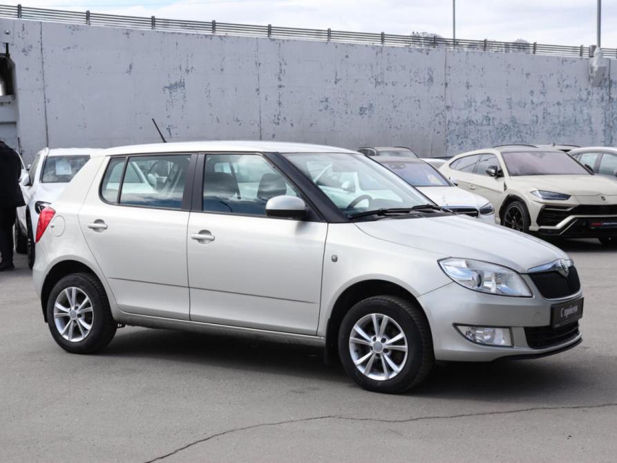 Skoda Fabia II Рестайлинг Москва  - изображение 3