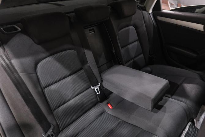 Audi A4 IV (B8) с пробегом 2011 года, цена 909 000 рублей, 268800 км, седан, Автокод Объявления