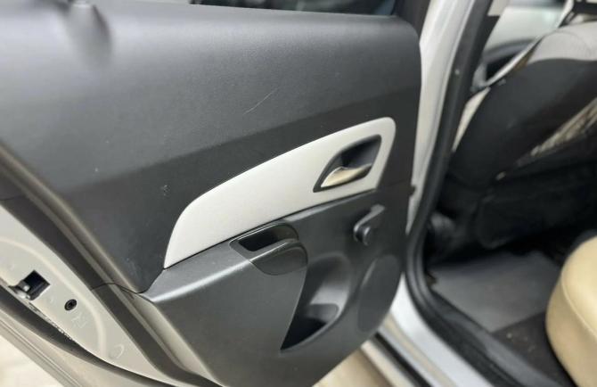 Chevrolet Cruze I Рестайлинг с пробегом 2012 года, цена 650 000 рублей, 164224 км, седан, Автокод Объявления