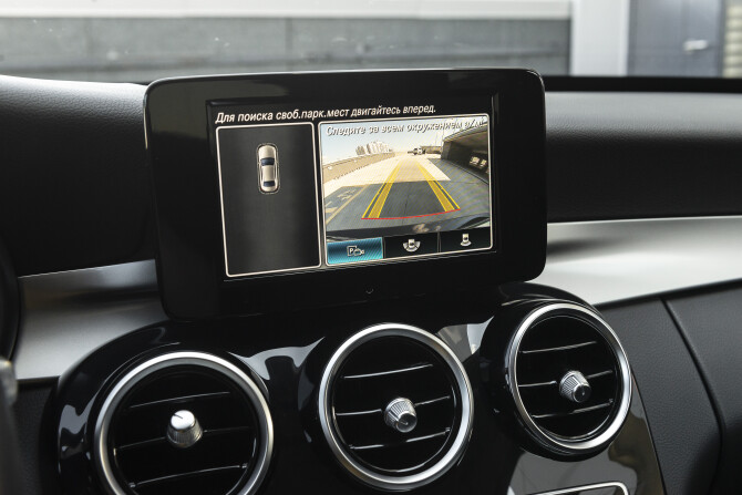 Mercedes-Benz C-Класс IV (W205) Рестайлинг с пробегом 2019 года, цена 3 599 000 рублей, 23781 км, седан, Автокод Объявления