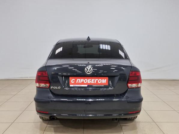 Volkswagen Polo V Рестайлинг с пробегом 2015 года, цена 930 000 рублей, 97098 км, седан, Автокод Объявления