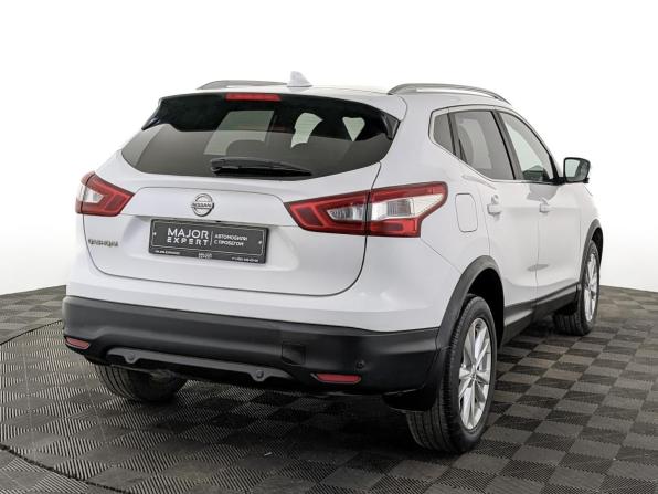 Nissan Qashqai II с пробегом 2017 года, цена 1 625 000 рублей, 122544 км, внедорожник, Автокод Объявления