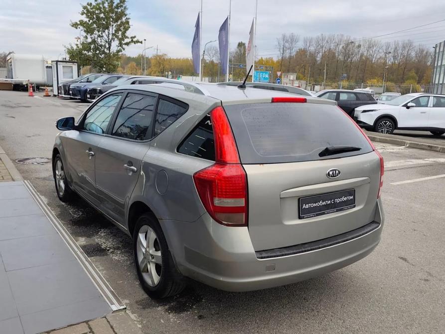 Kia Ceed I Рестайлинг Санкт-Петербург  - изображение 8