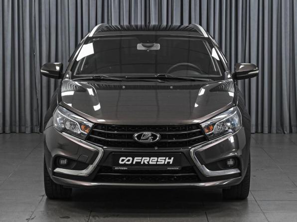 Lada (ВАЗ) Vesta I с пробегом 2018 года, цена 830 000 рублей, 131151 км, универсал, Автокод Объявления