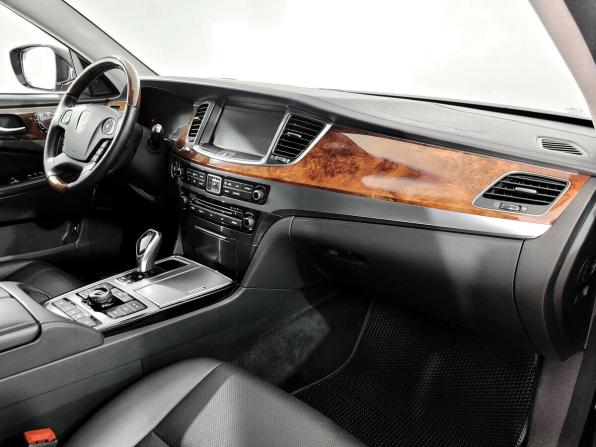 Hyundai Equus II Рестайлинг с пробегом 2014 года, цена 1 900 000 рублей, 196799 км, седан, Автокод Объявления