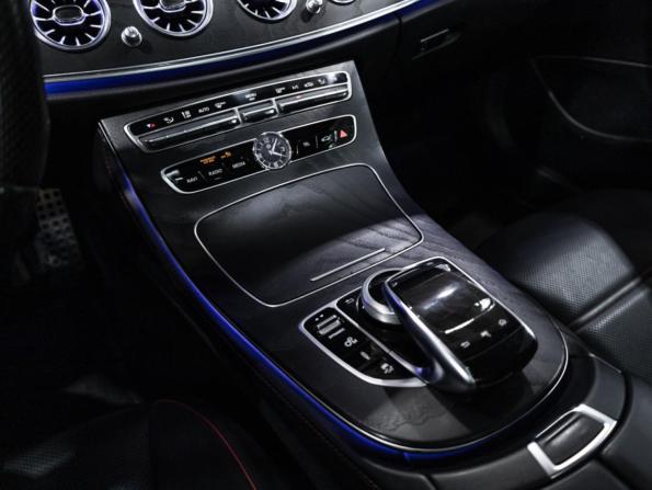 Mercedes-Benz E-Класс AMG V (W213) с пробегом 2018 года, цена 3 599 700 рублей, 148591 км, седан, Автокод Объявления