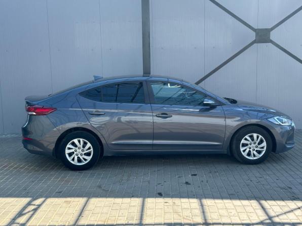 Hyundai Elantra VI (AD) с пробегом 2018 года, цена 1 580 000 рублей, 126200 км, седан, Автокод Объявления