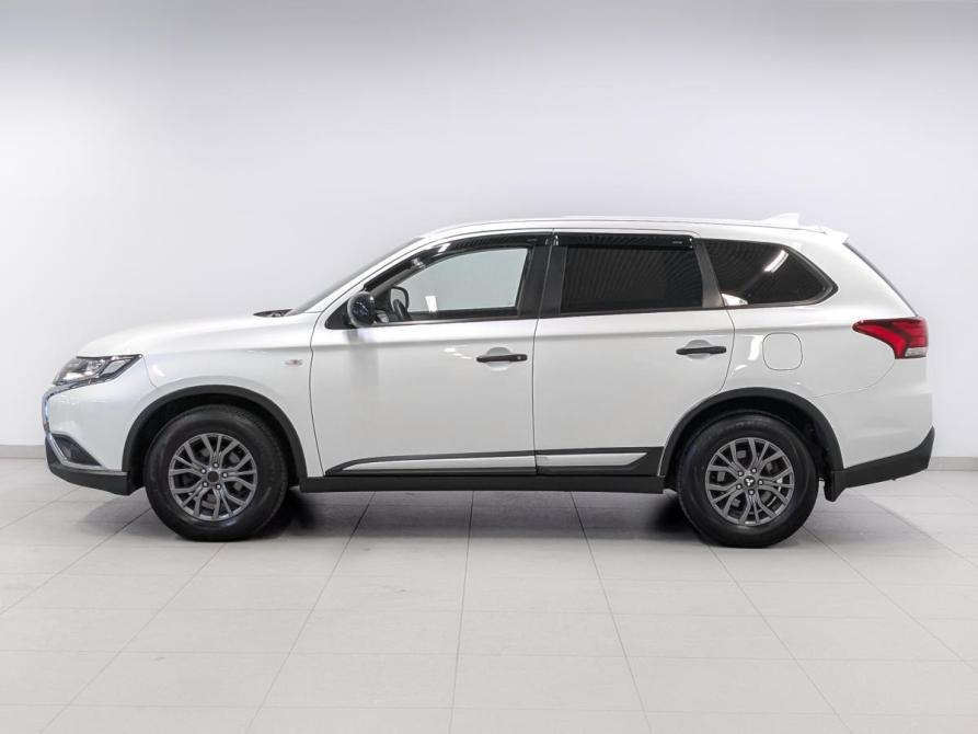 Mitsubishi Outlander III Рестайлинг 3 Санкт-Петербург  - изображение 8