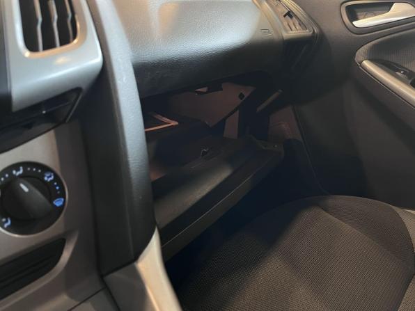 Ford Focus III с пробегом 2012 года, цена 595 000 рублей, 230503 км, универсал, Автокод Объявления
