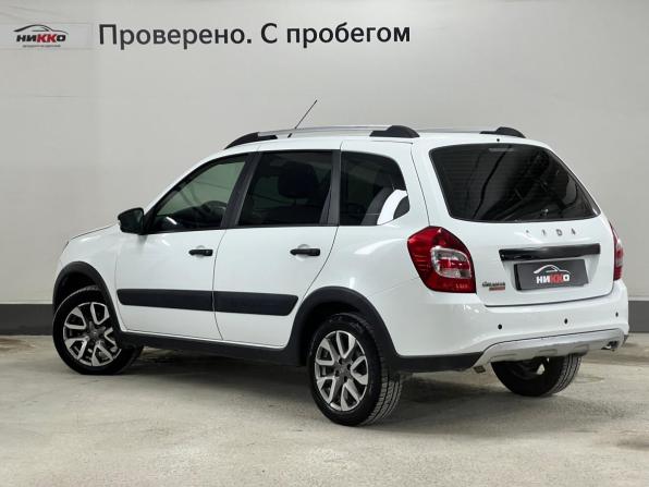 Lada (ВАЗ) Granta I Рестайлинг с пробегом 2019 года, цена 732 000 рублей, 51000 км, универсал, Автокод Объявления